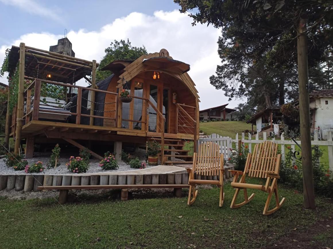 Glamping Cabanas Sharmont Гуарне Экстерьер фото
